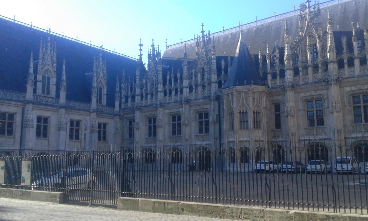 Hotel Du Palais Rouen Exterior photo